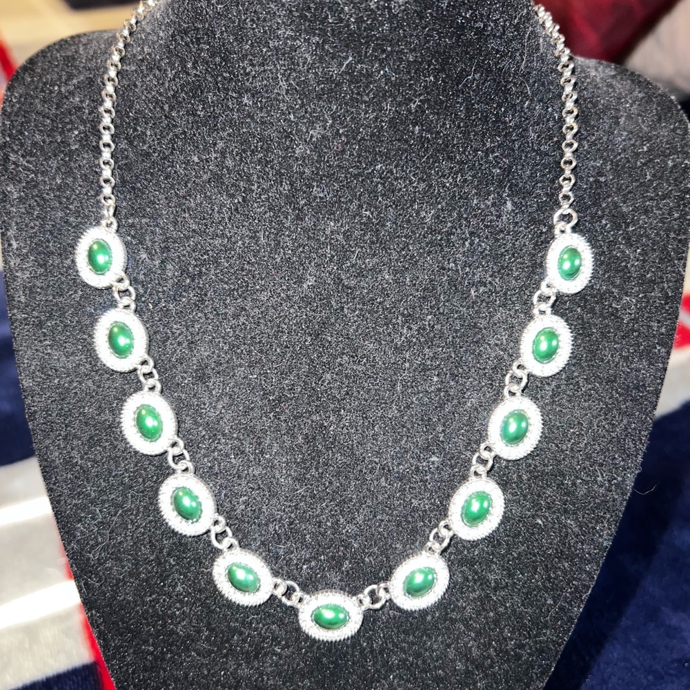 BEAUTIFUL NECKLACE